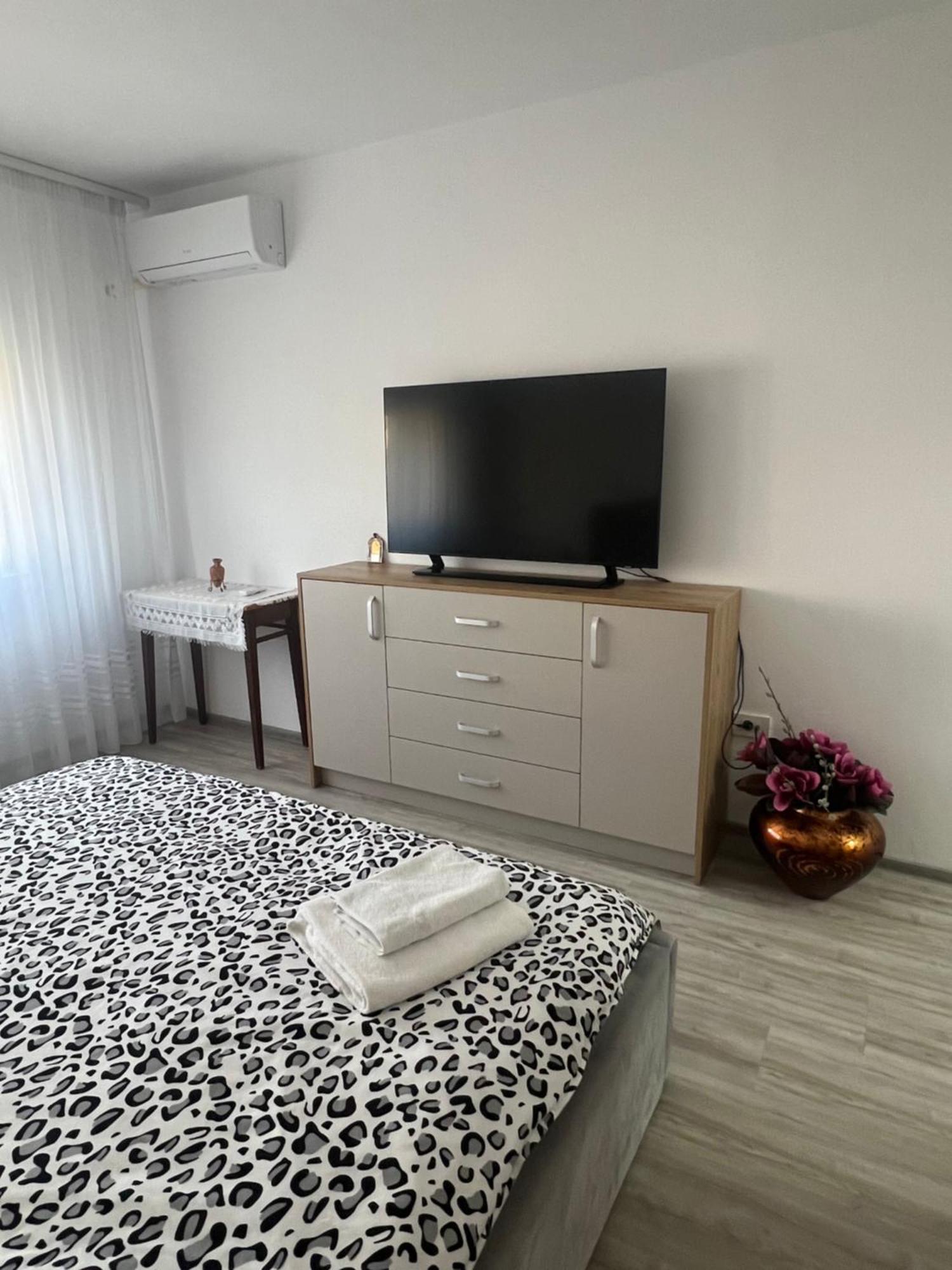 Apartament Tudor Oradea Exterior photo